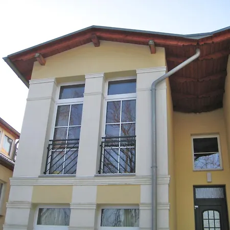 Haus Frieden דירה *