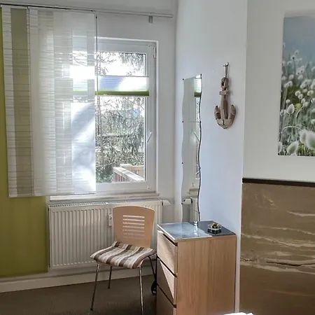 Haus Frieden * צינוביץ